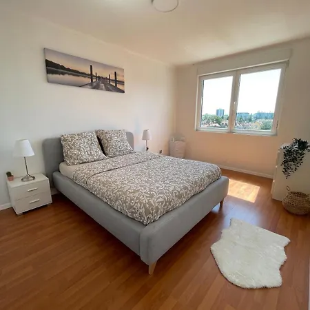 Welcome To Fafa's Apartmán